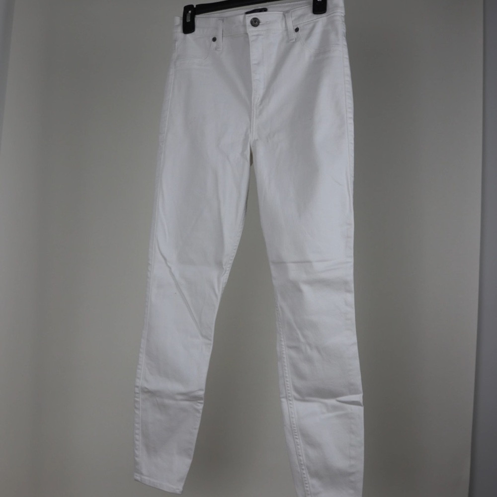 Abercrombie & Fitch Ultra High Rise White Jeggings